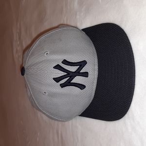 New York Yankees Fitted Hat